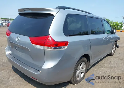 2014 Toyota Sienna Le V6 8 Passenger из США, поврежденный, VIN 5TDKK3DC4ES514978